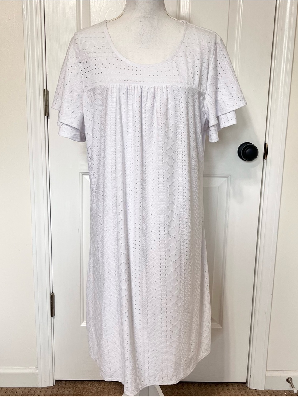 Kim Rogers Curvy Eyelet Cottagecore Flutter Sleeve Shabby Chic White Dress 2X